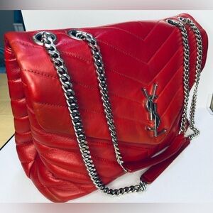 YVES SAINT LAURENT
Red  Puffer Leather Medium LouLou Bag Authentic